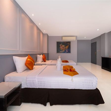 Fundee Boutique Hotel Patong Esterno foto