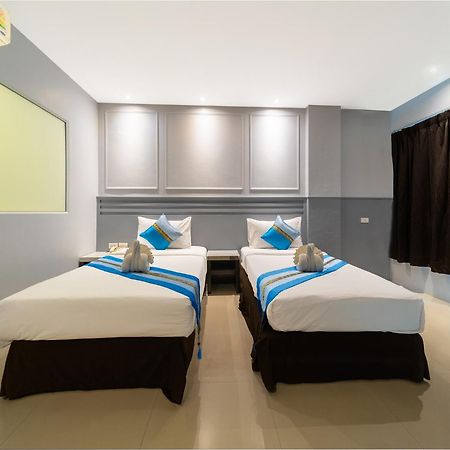 Fundee Boutique Hotel Patong Esterno foto