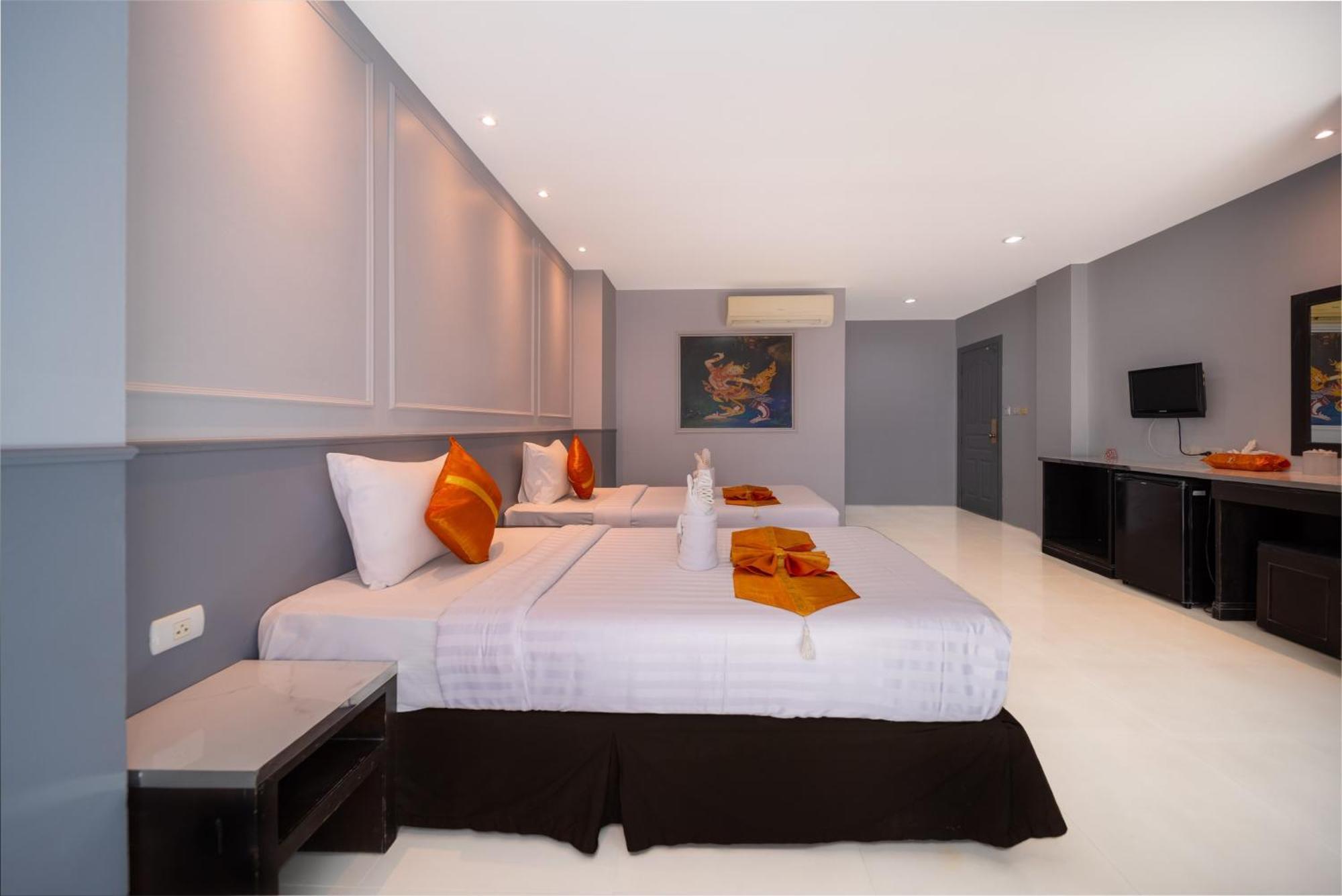 Fundee Boutique Hotel Patong Esterno foto