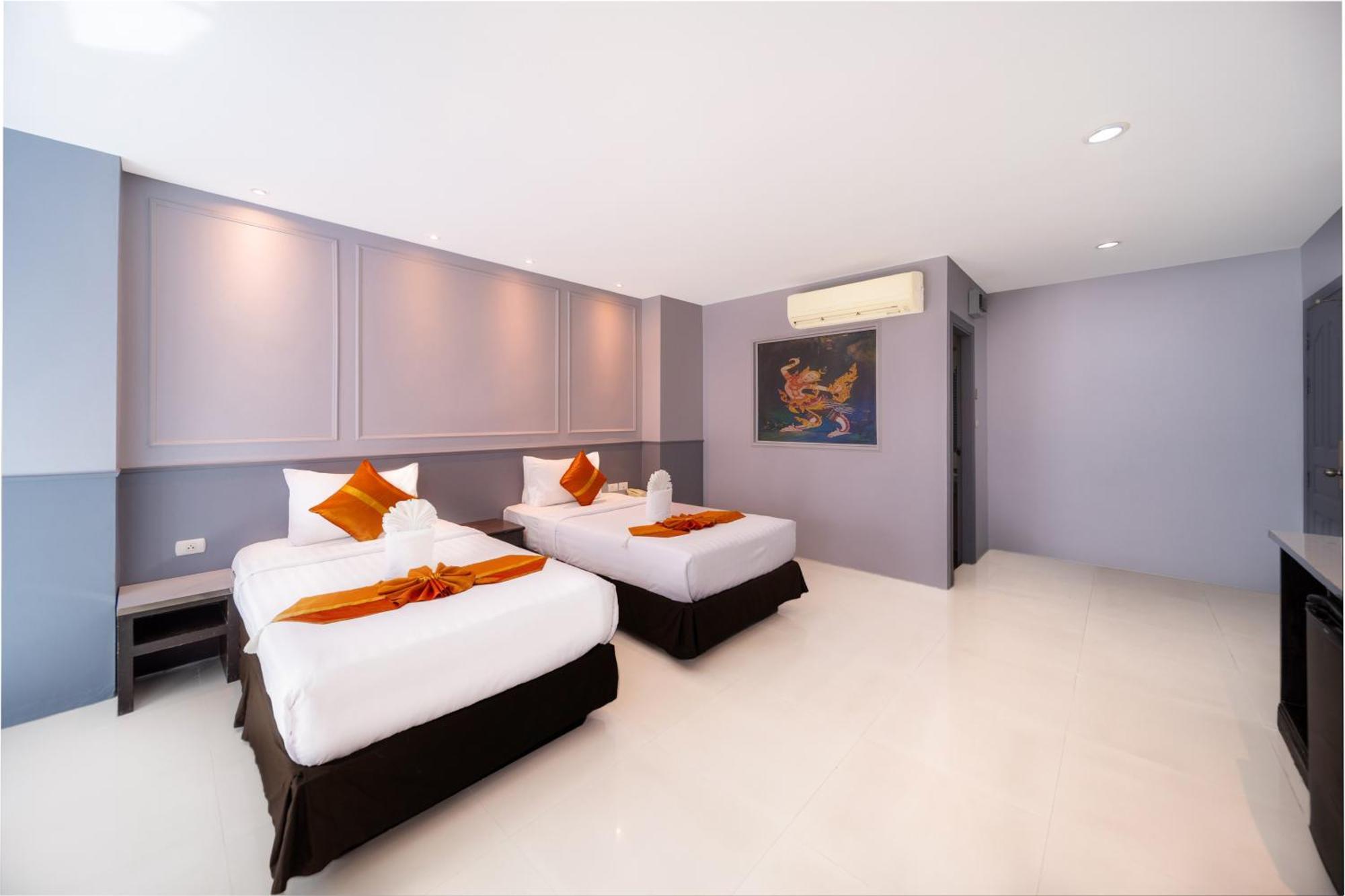 Fundee Boutique Hotel Patong Esterno foto