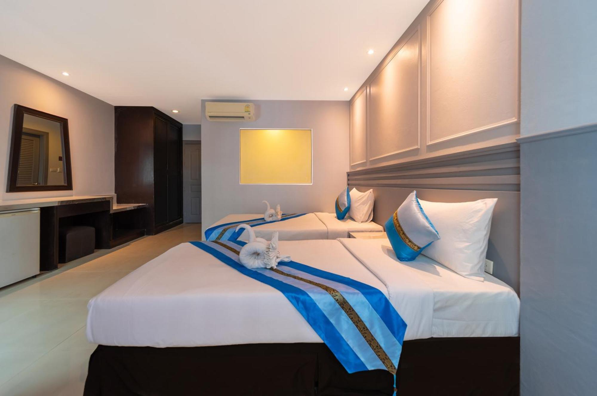Fundee Boutique Hotel Patong Esterno foto