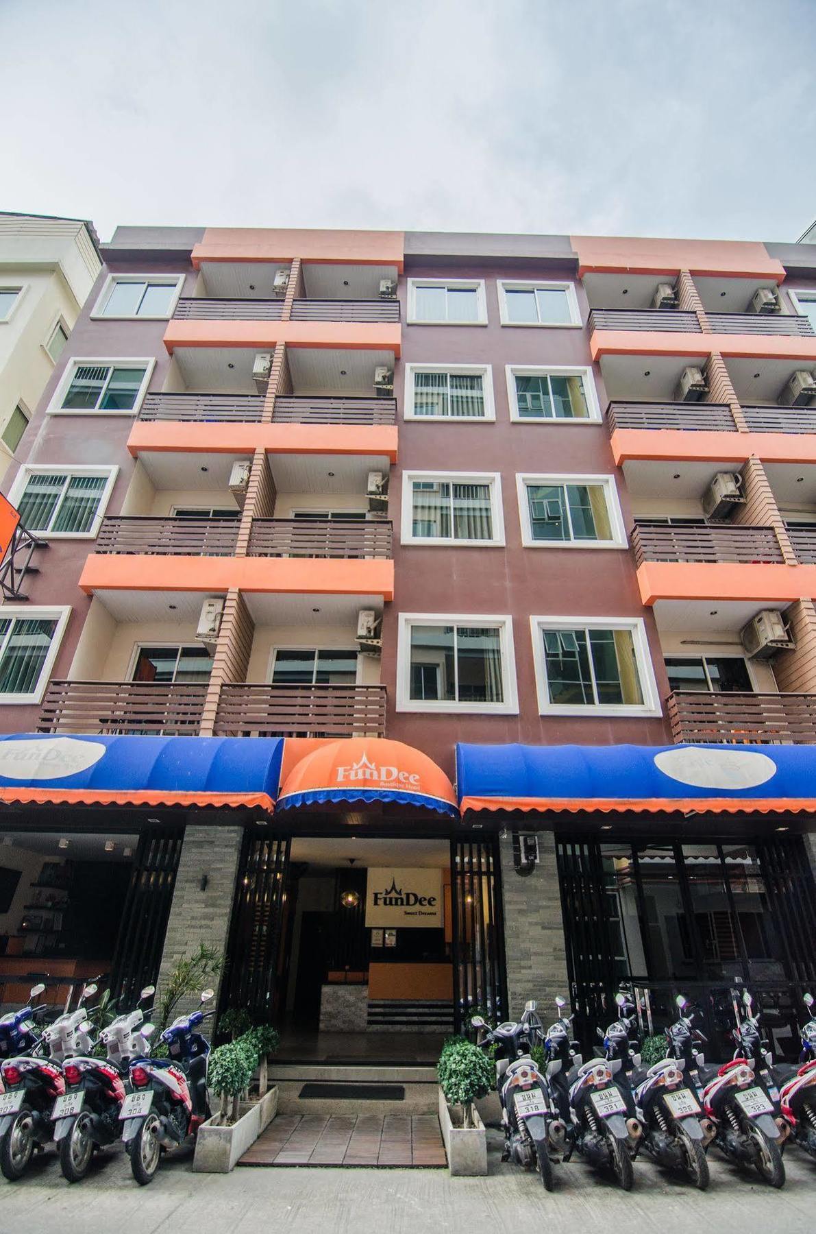 Fundee Boutique Hotel Patong Esterno foto